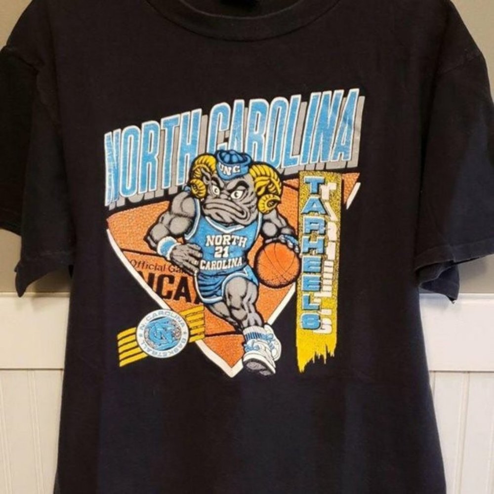Vintage NC;AA UNC Tar Heels Mascot Shirt, North Carolina Shirt